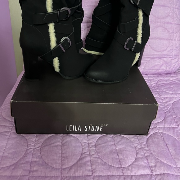 Blk suede boots - Picture 2 of 4
